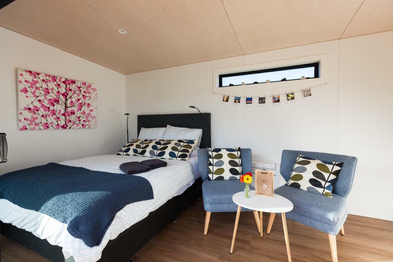 Romantic Vineyard Getaway Waipara Exterior photo