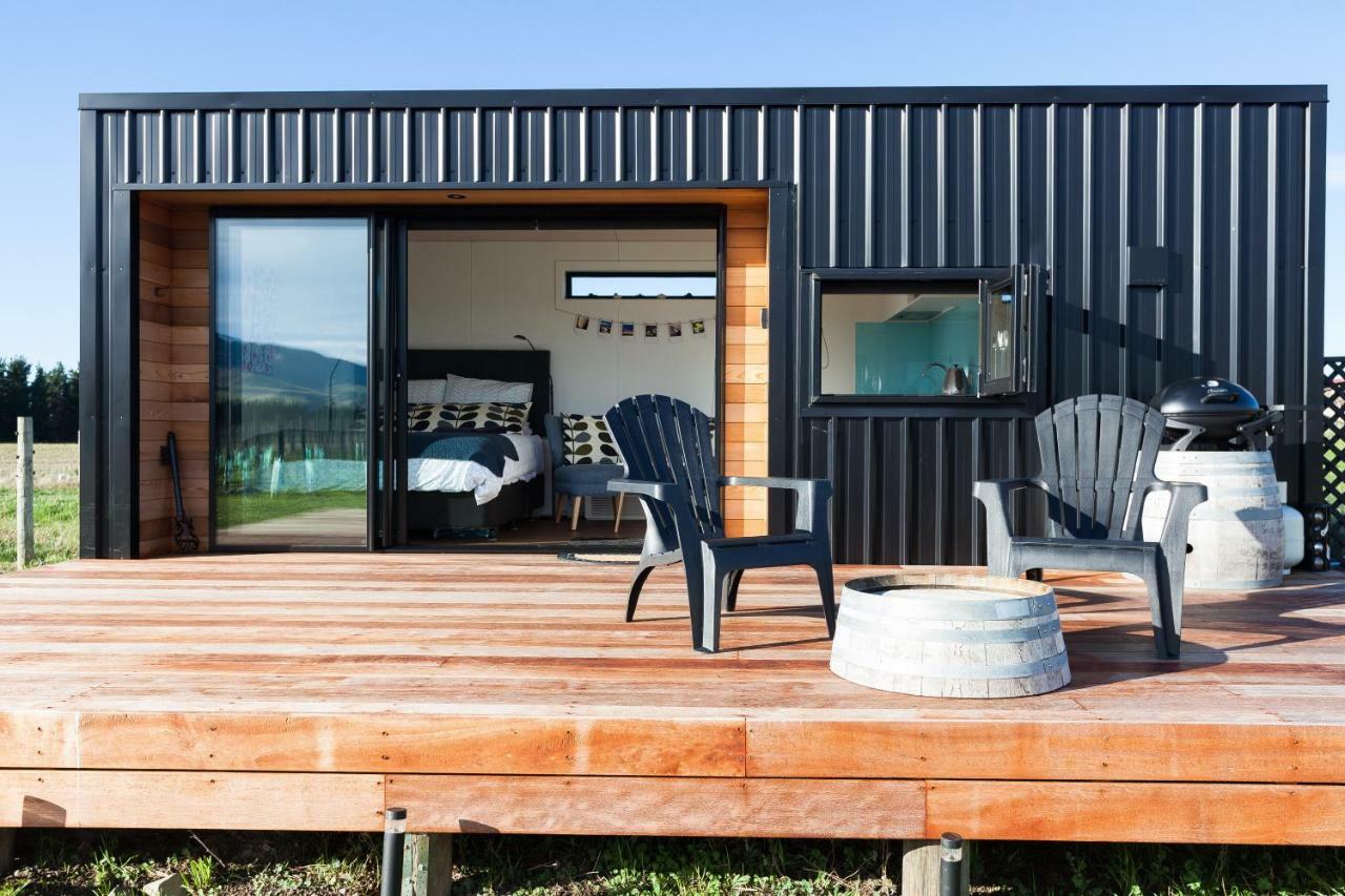 Romantic Vineyard Getaway Waipara Exterior photo